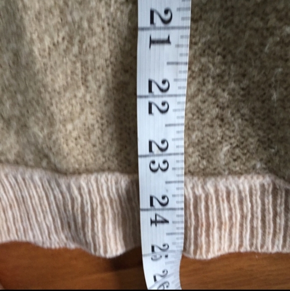 Free People Sweater - Picture 7 of 7